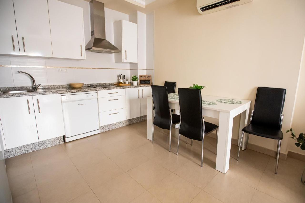 Dona Concha Alameda Apartment Seville Exterior photo